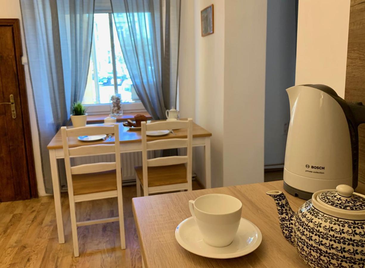 Marszalka 28 Appartement Jelenia Góra Buitenkant foto