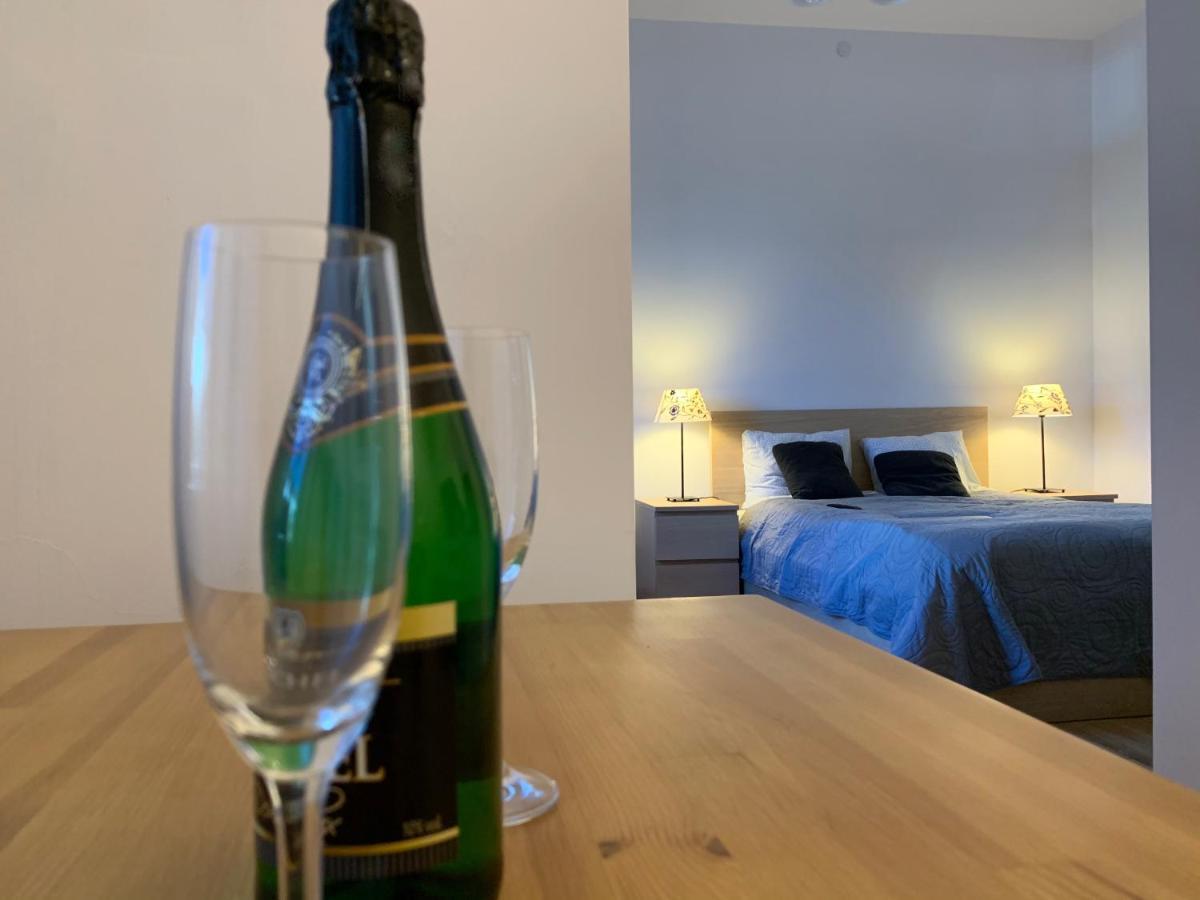 Marszalka 28 Appartement Jelenia Góra Buitenkant foto